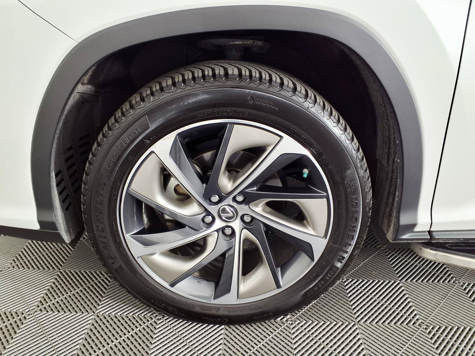 2018 Lexus RX RX 450hL Luxury