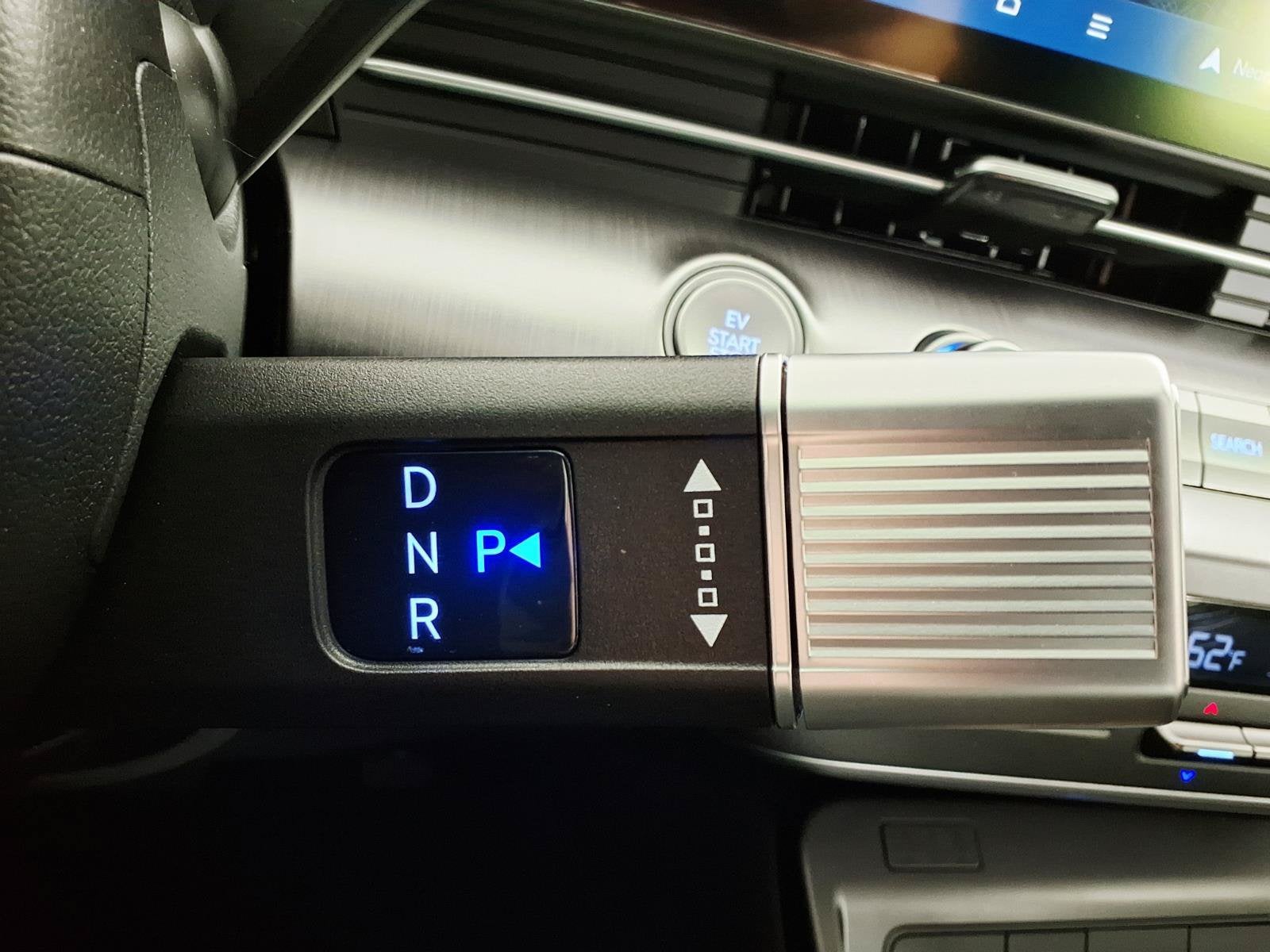 2025 Hyundai Kona Electric Limited