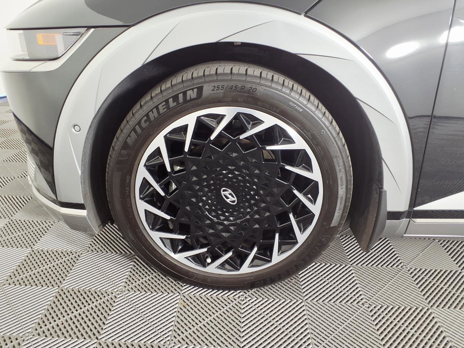 2024 Hyundai IONIQ 5 Limited