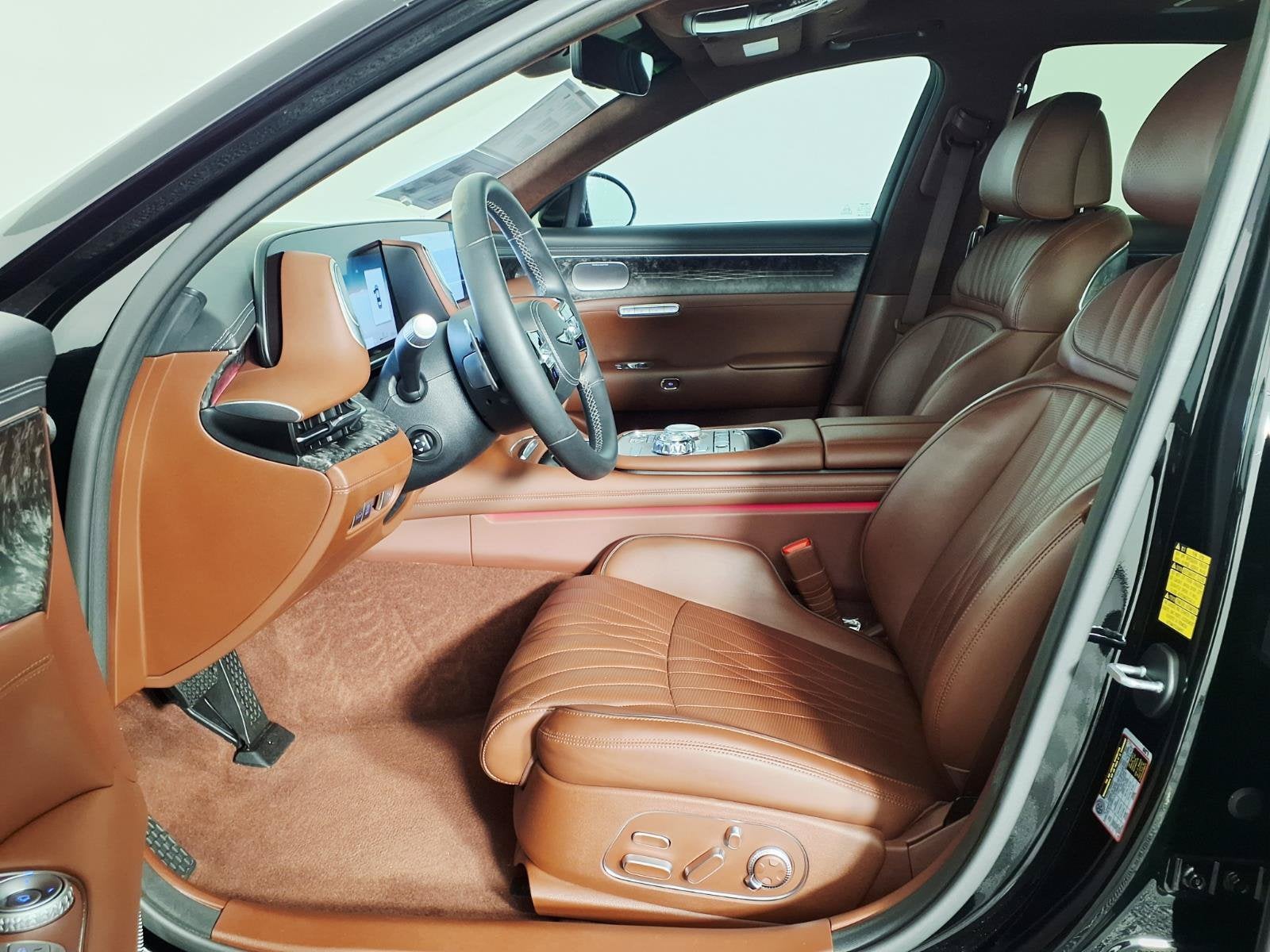 2023 Genesis G90 e-SC