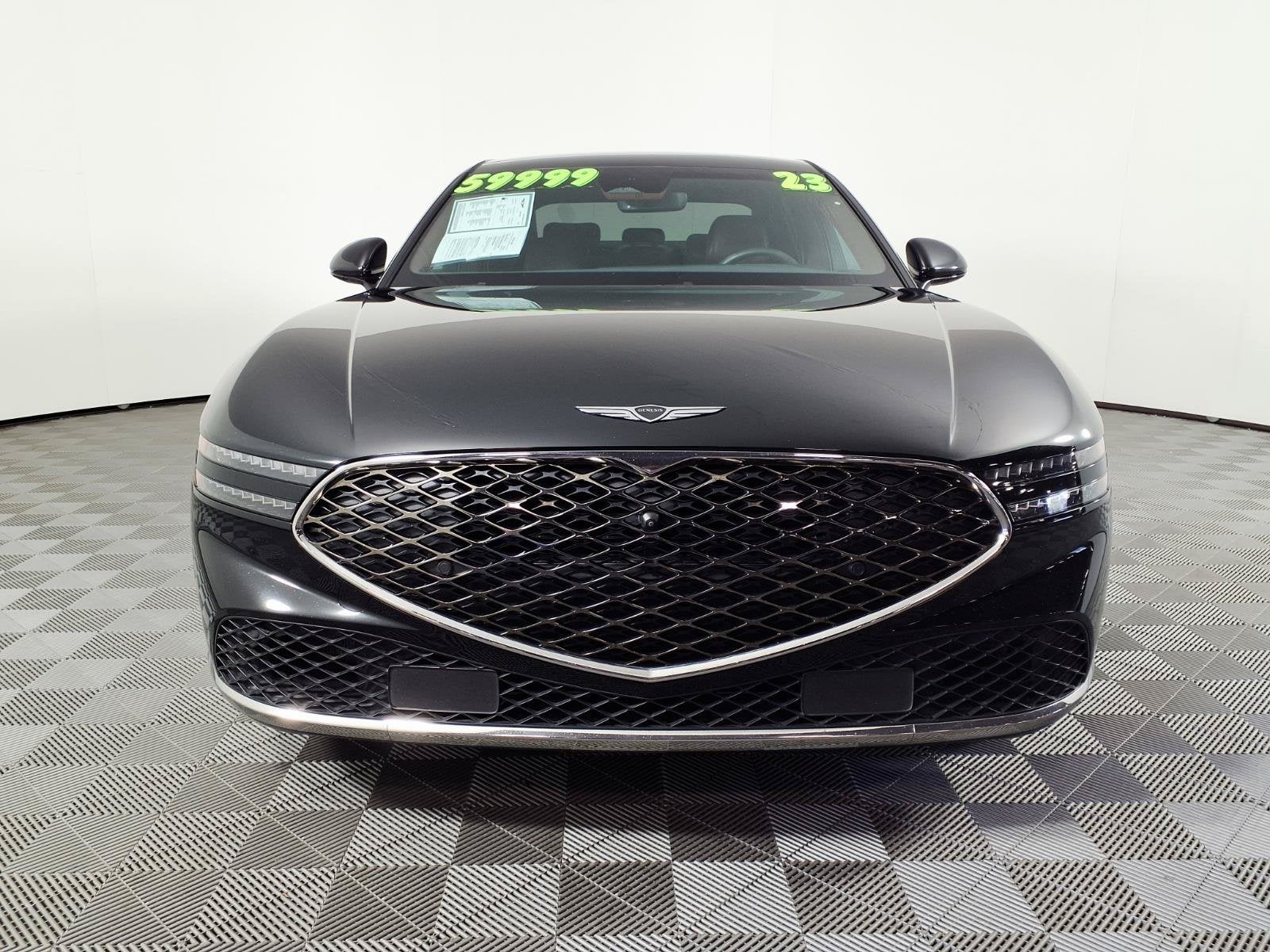 2023 Genesis G90 e-SC