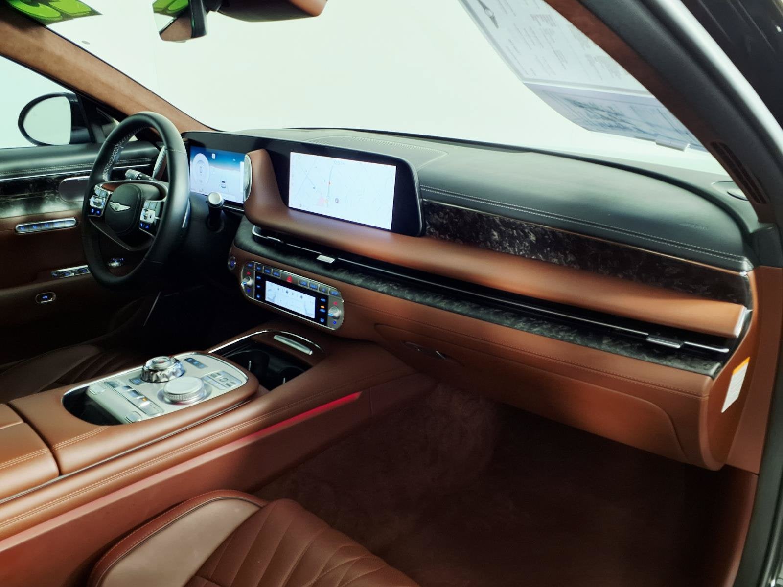 2023 Genesis G90 e-SC