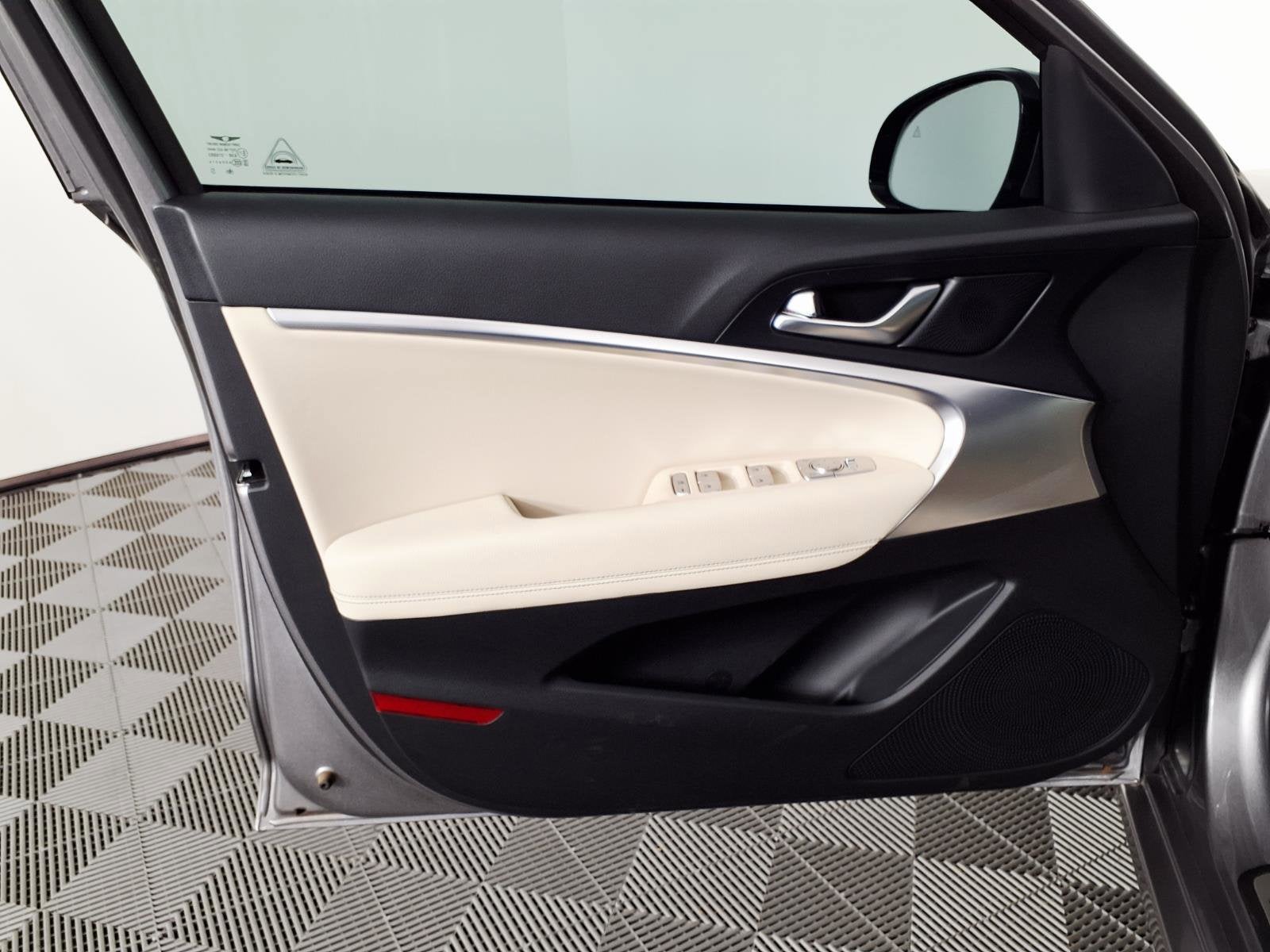 2026 Genesis G70 2.5T