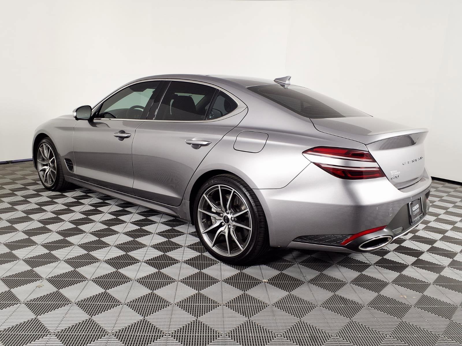 2026 Genesis G70 2.5T Prestige