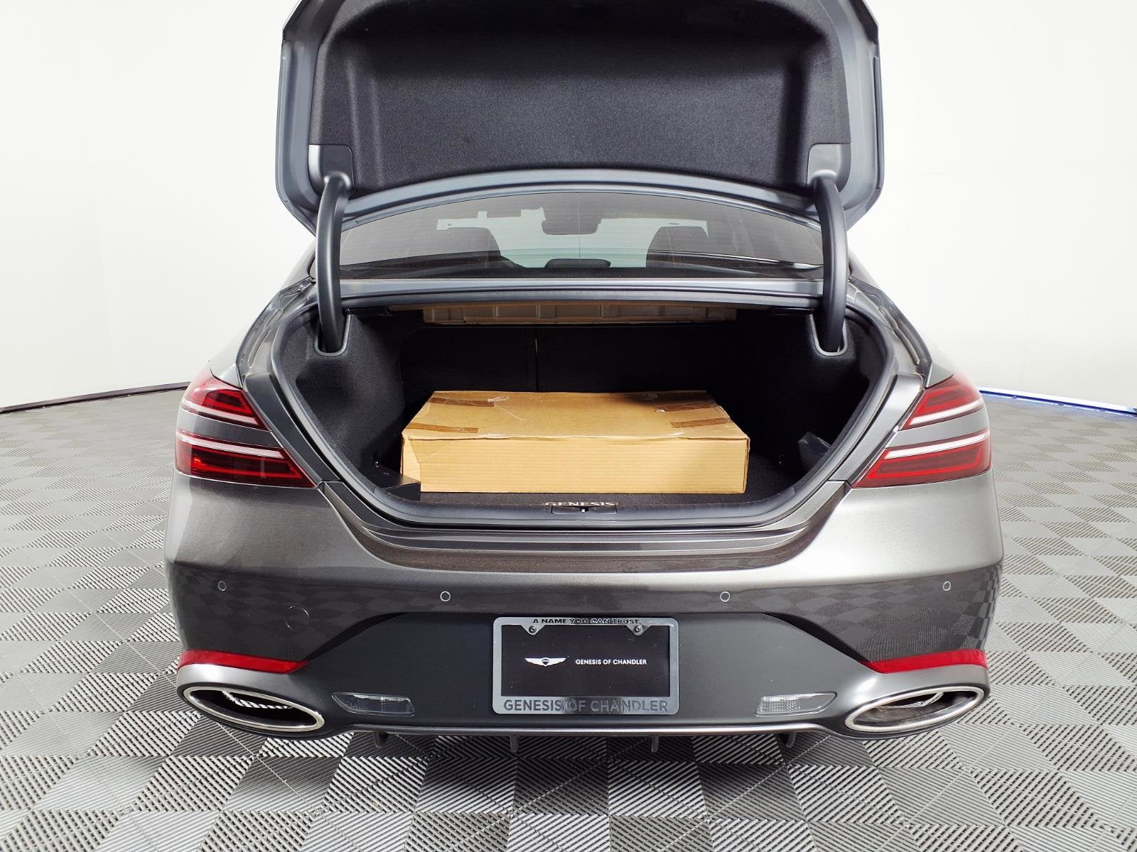 2026 Genesis G70 2.5T Prestige