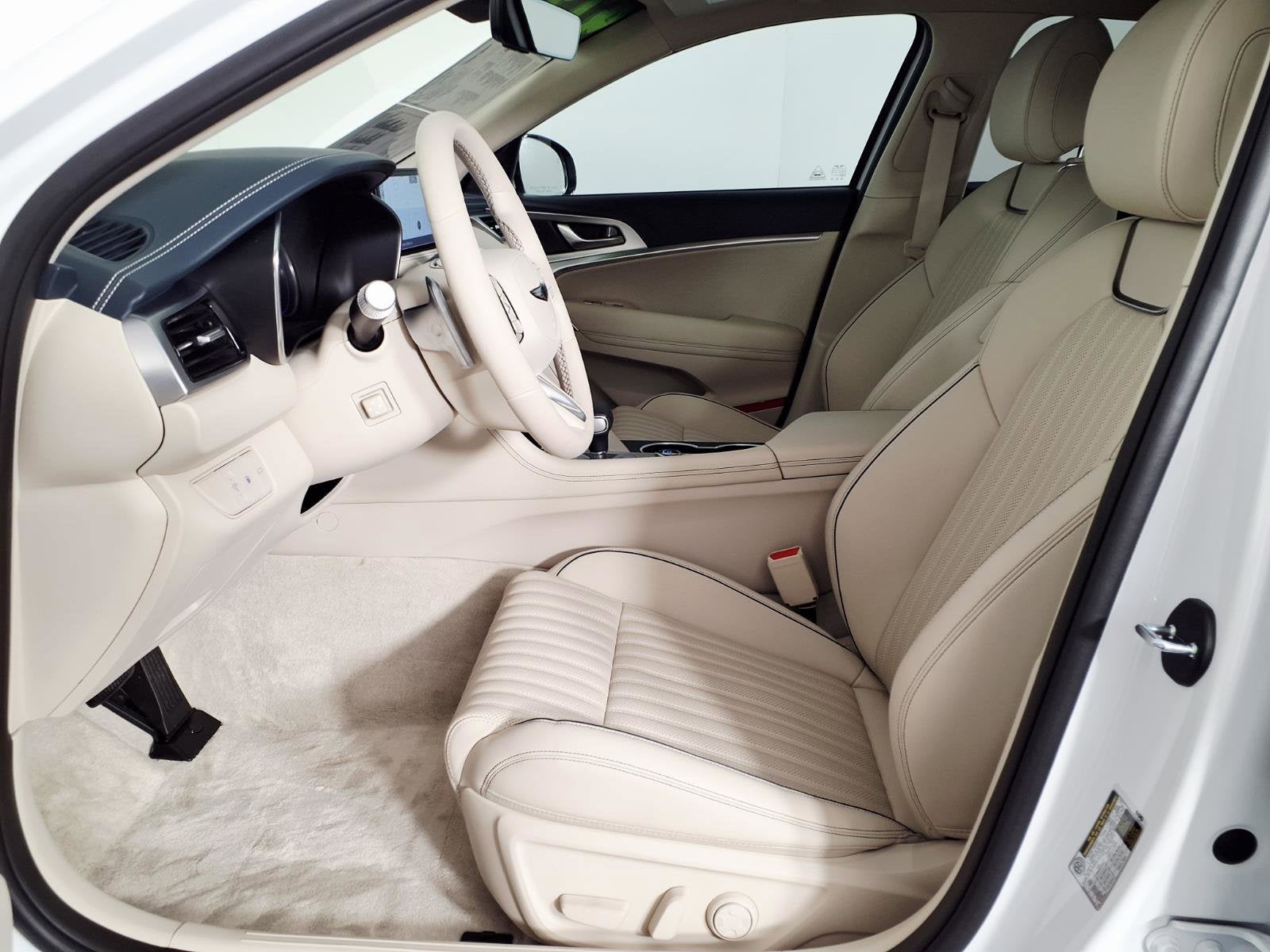 2026 Genesis G70 2.5T Prestige