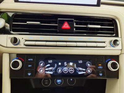 2026 Genesis G70 2.5T Prestige