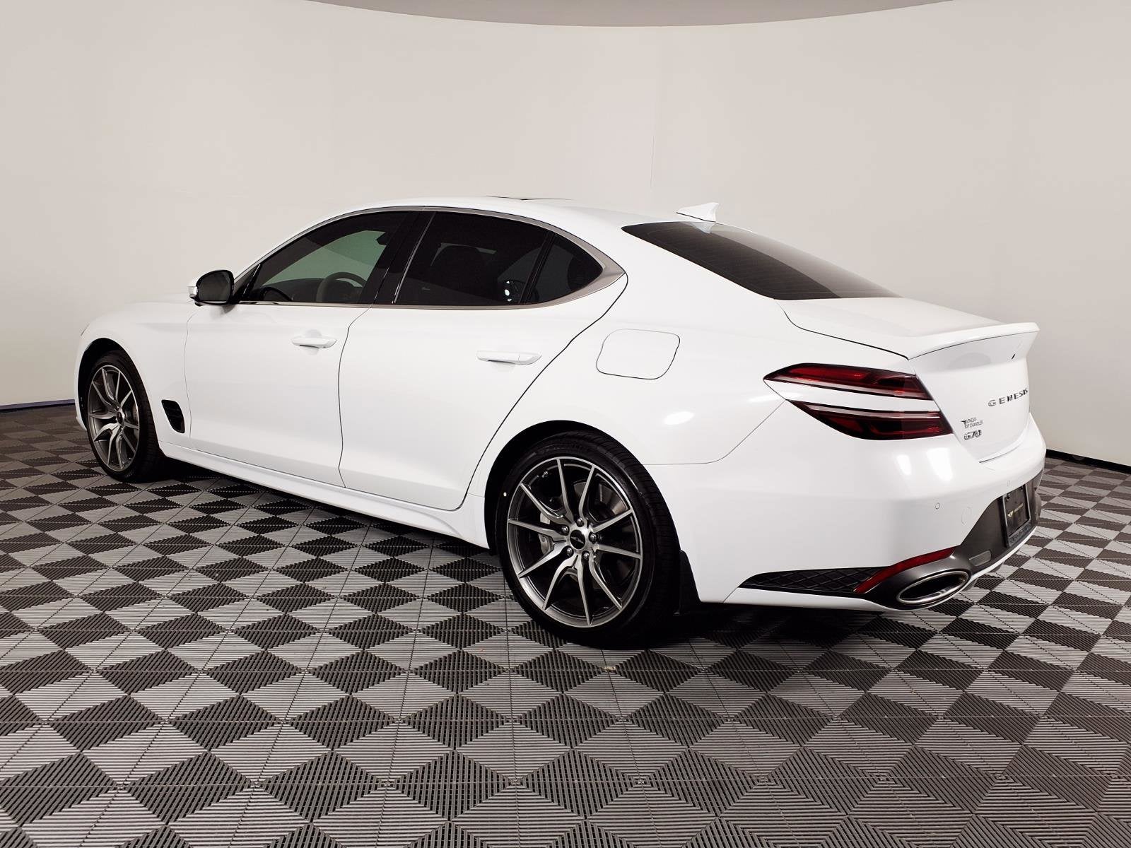 2026 Genesis G70 2.5T Prestige