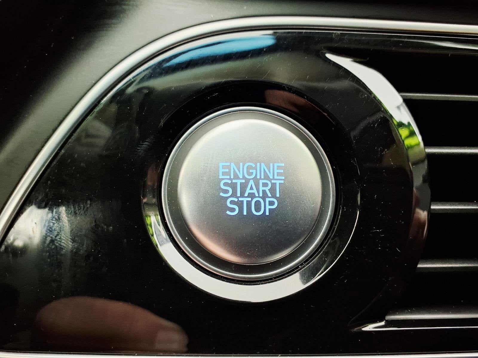 2022 Genesis G70 3.3T