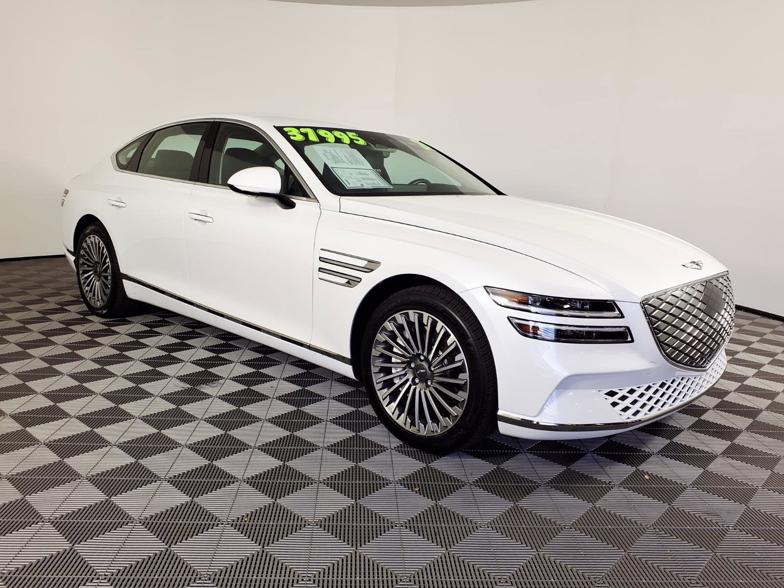 2024 Genesis Electrified G80 Advanced