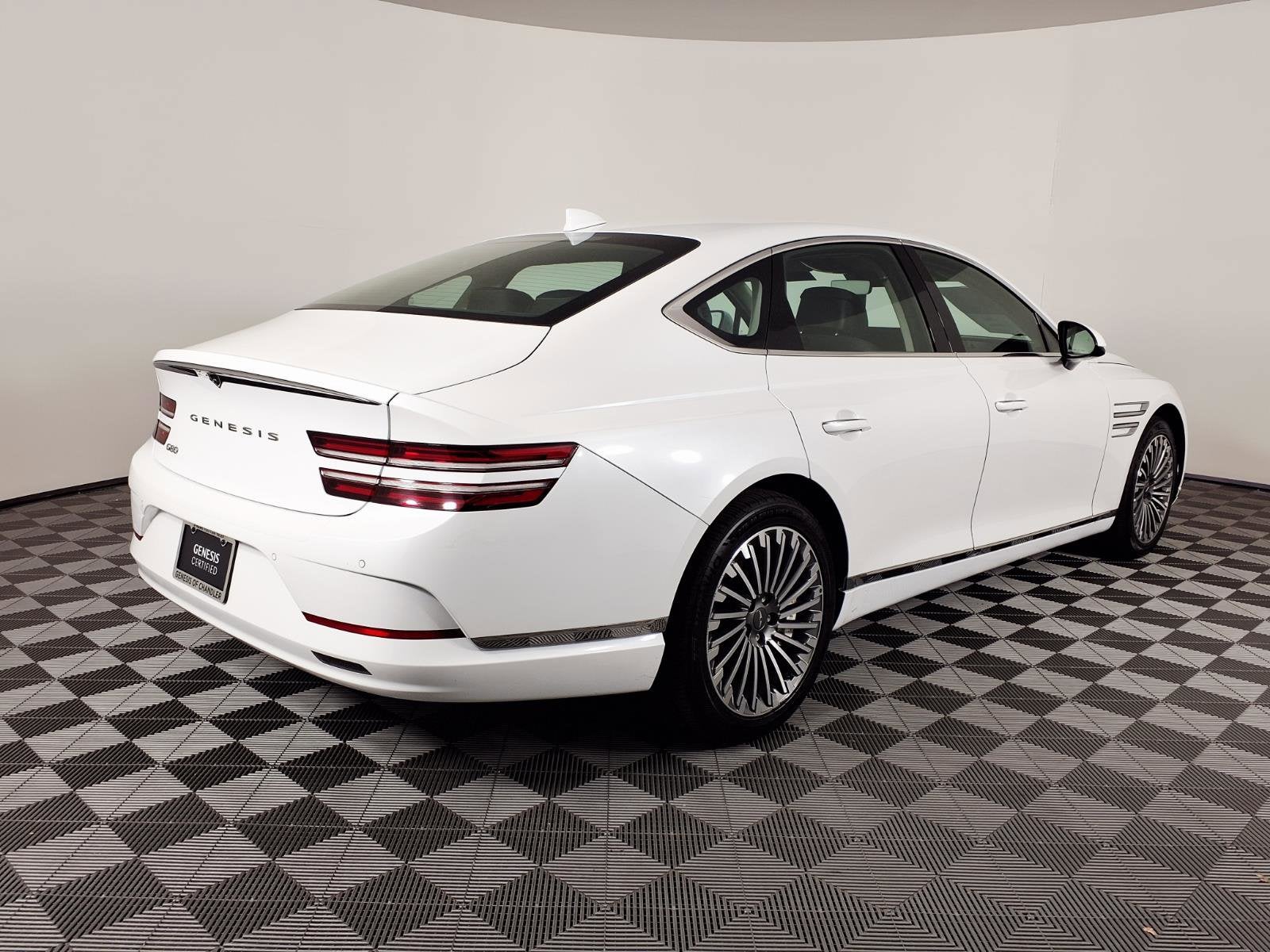 2024 Genesis Electrified G80 Advanced