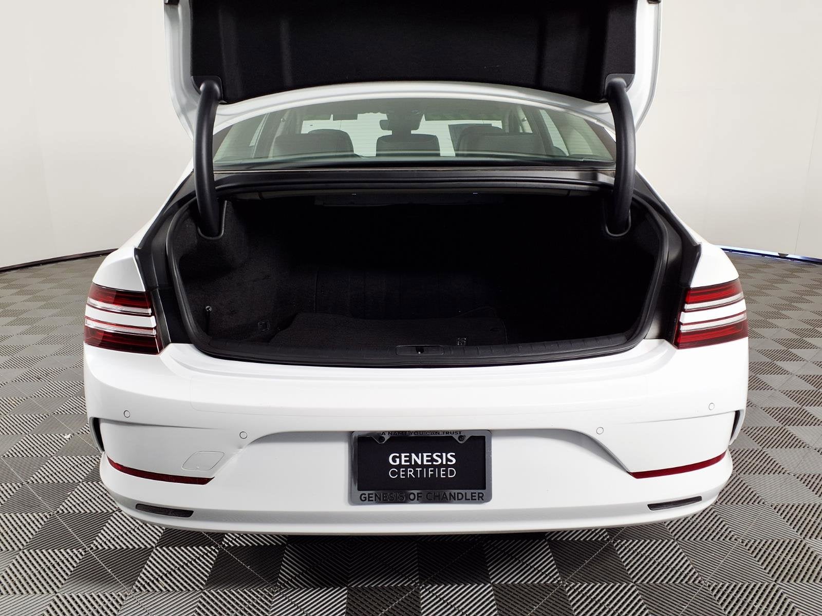 2024 Genesis Electrified G80 Advanced