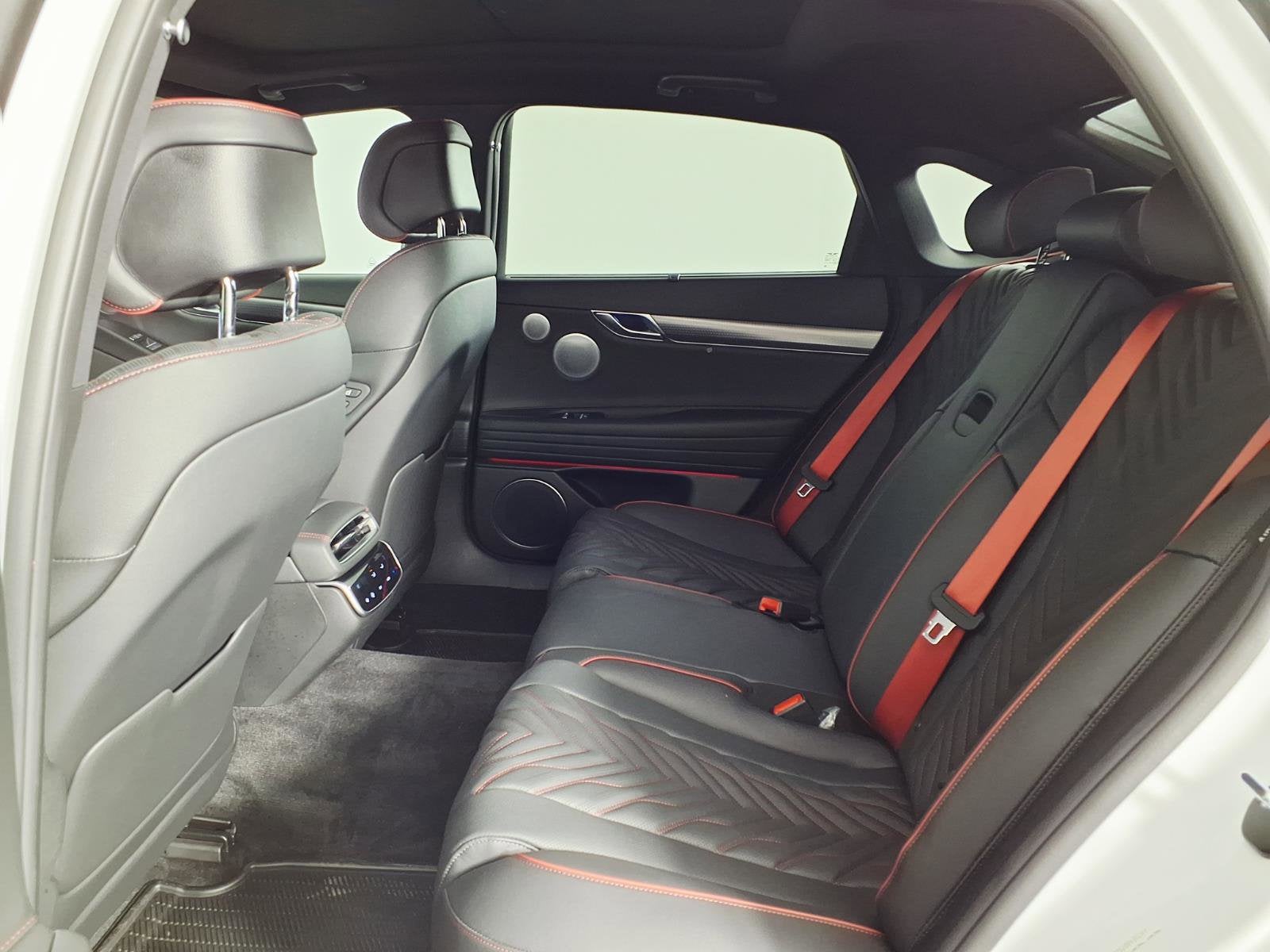 2025 Genesis G80 3.5T Sport Advanced