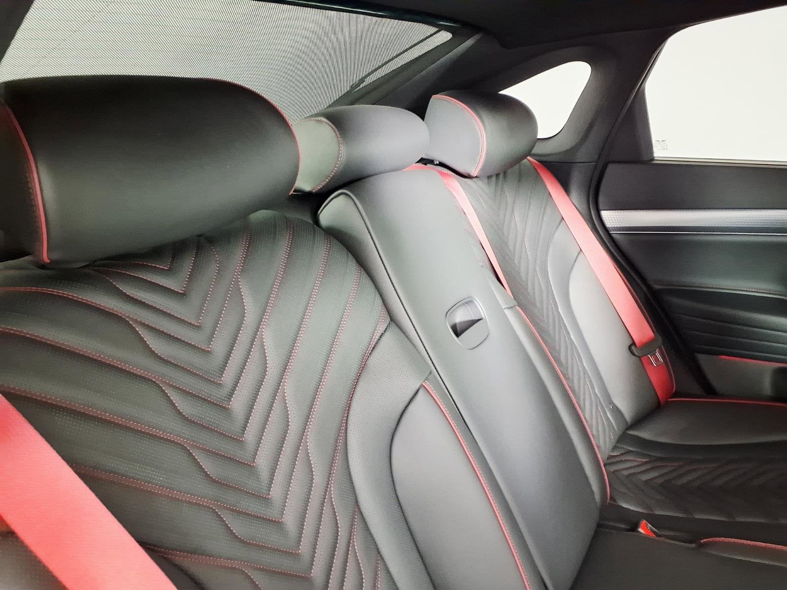 2025 Genesis G80 3.5T Sport Advanced