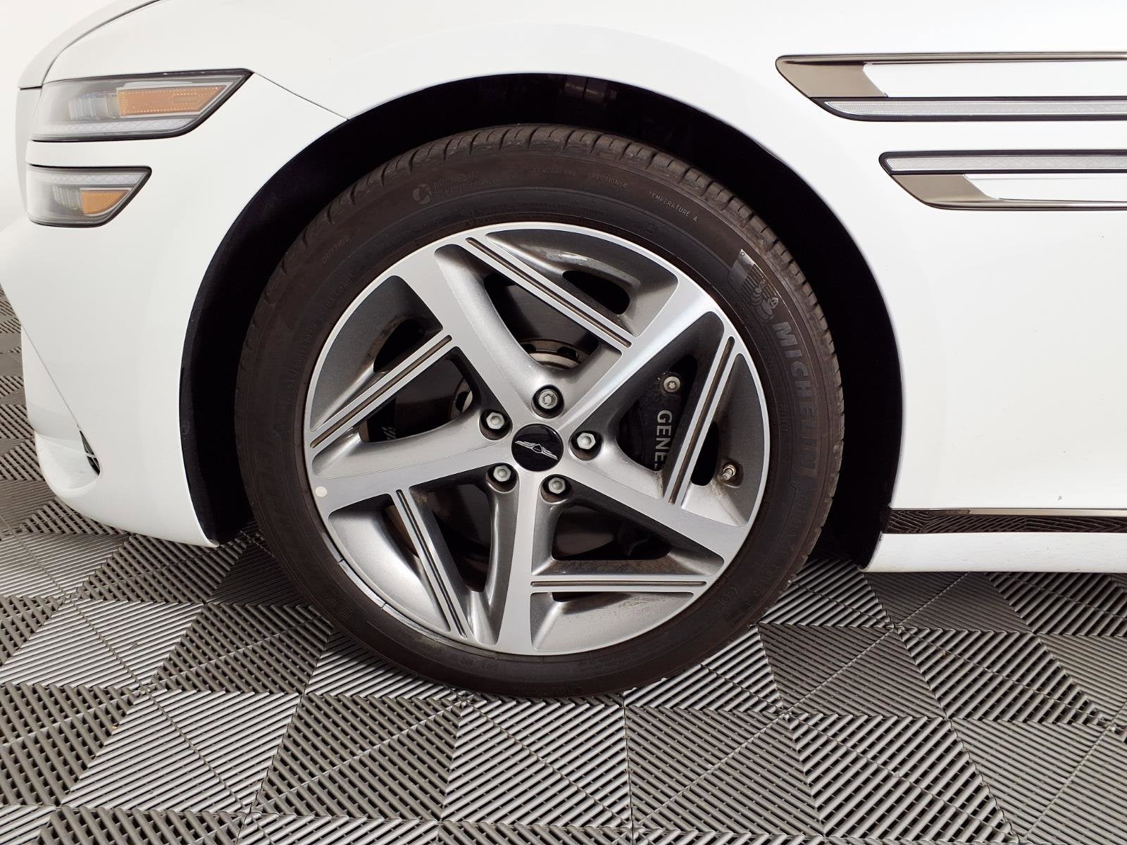 2025 Genesis G80 3.5T Sport Advanced