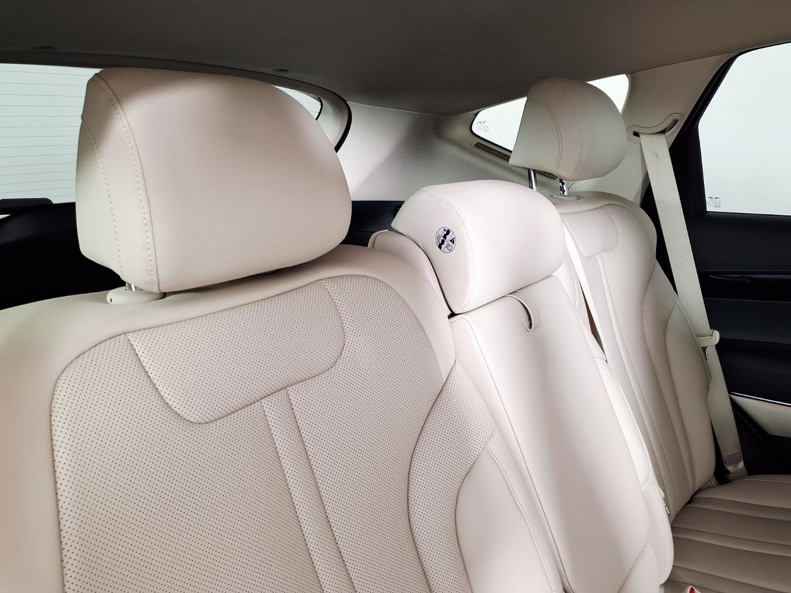 2025 Genesis GV80 Standard