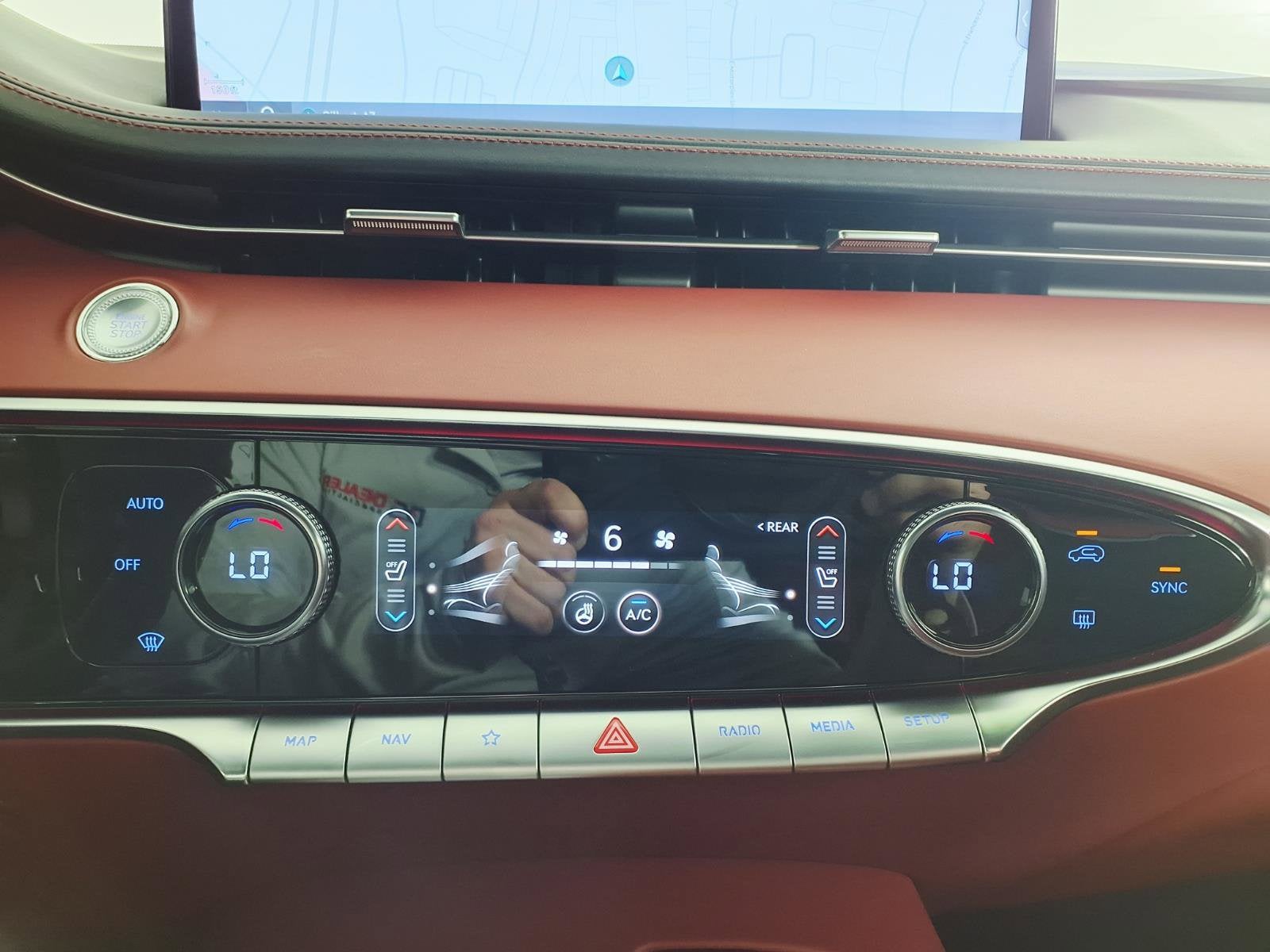 2023 Genesis GV70 2.5T