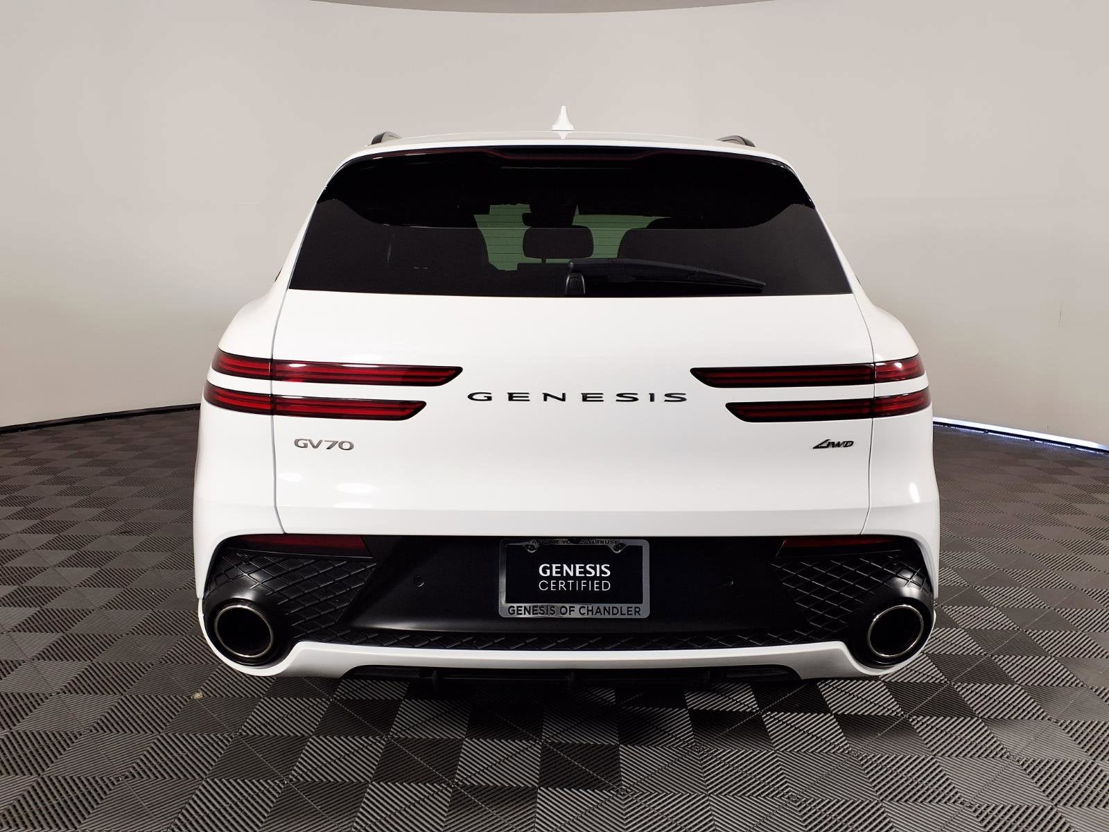 2023 Genesis GV70 2.5T