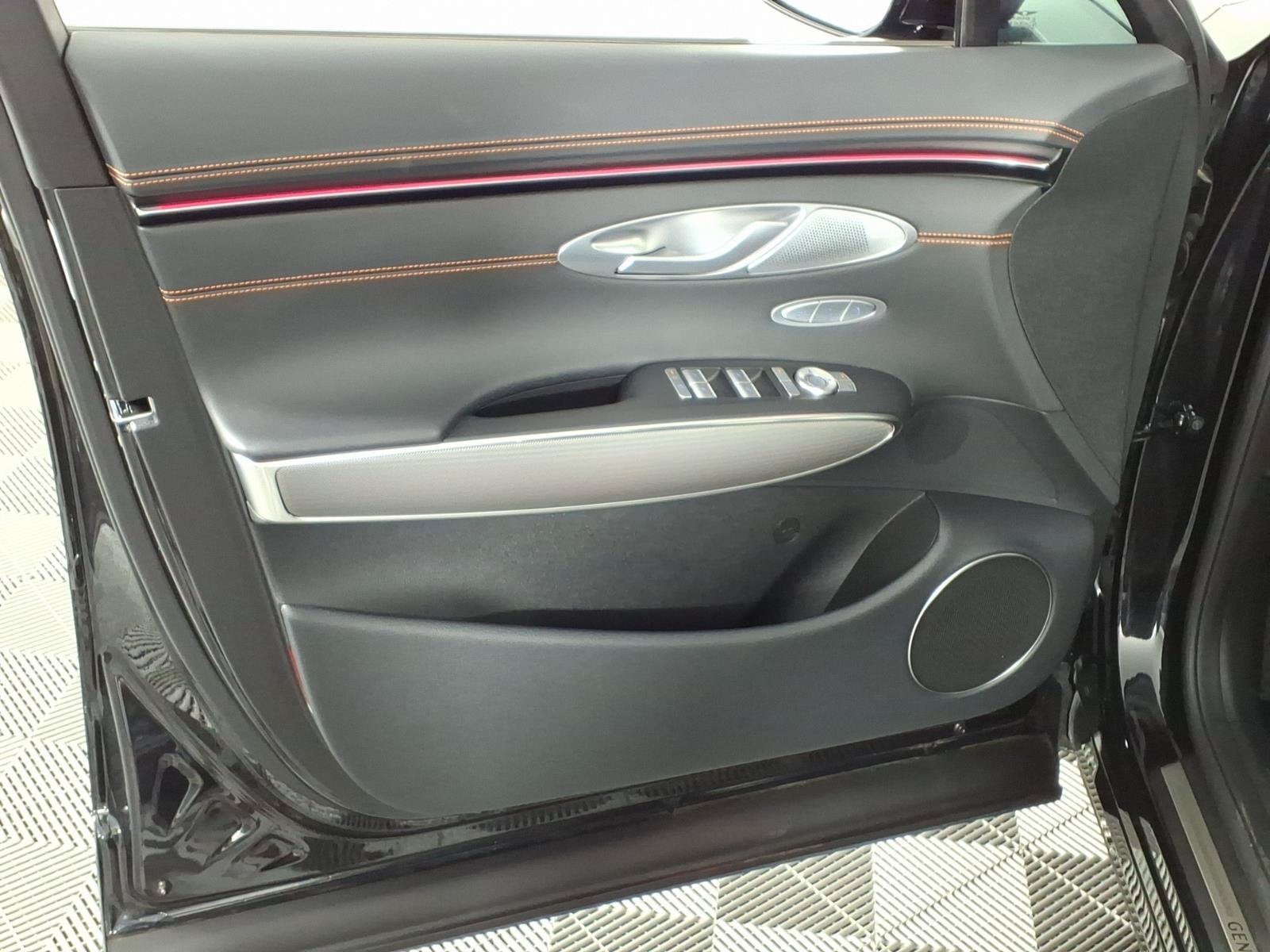 2026 Genesis GV70 3.5T Sport Advanced