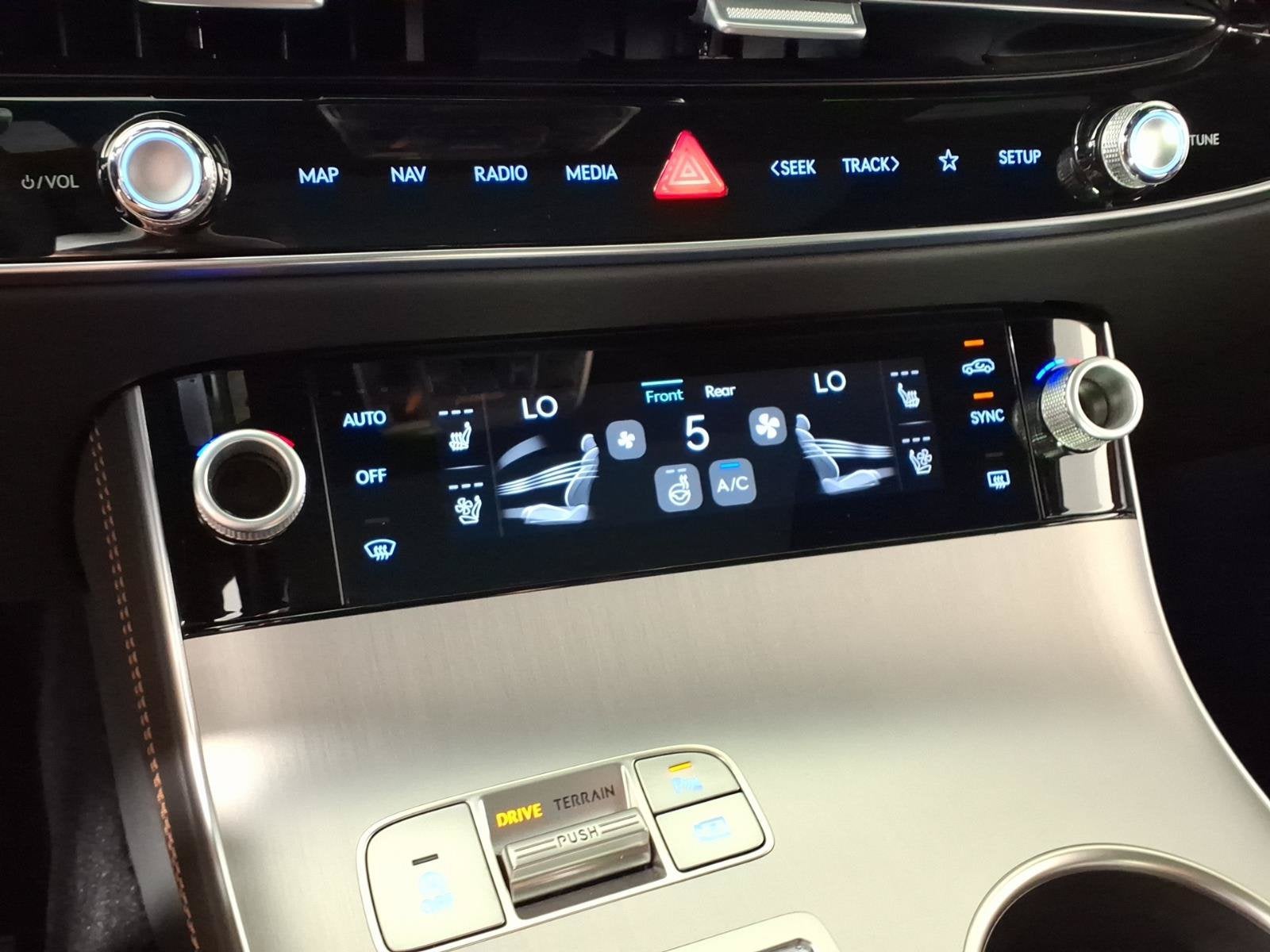 2026 Genesis GV70 3.5T Sport Advanced
