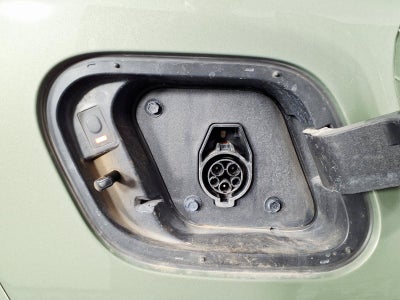 2023 Kia Sportage Plug-In Hybrid X-Line