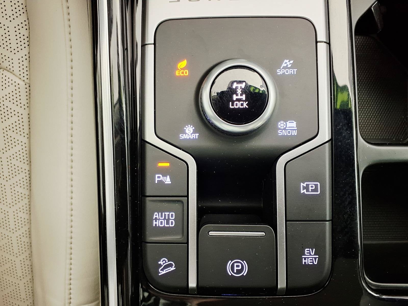 2022 Kia Sorento Plug-In Hybrid SX