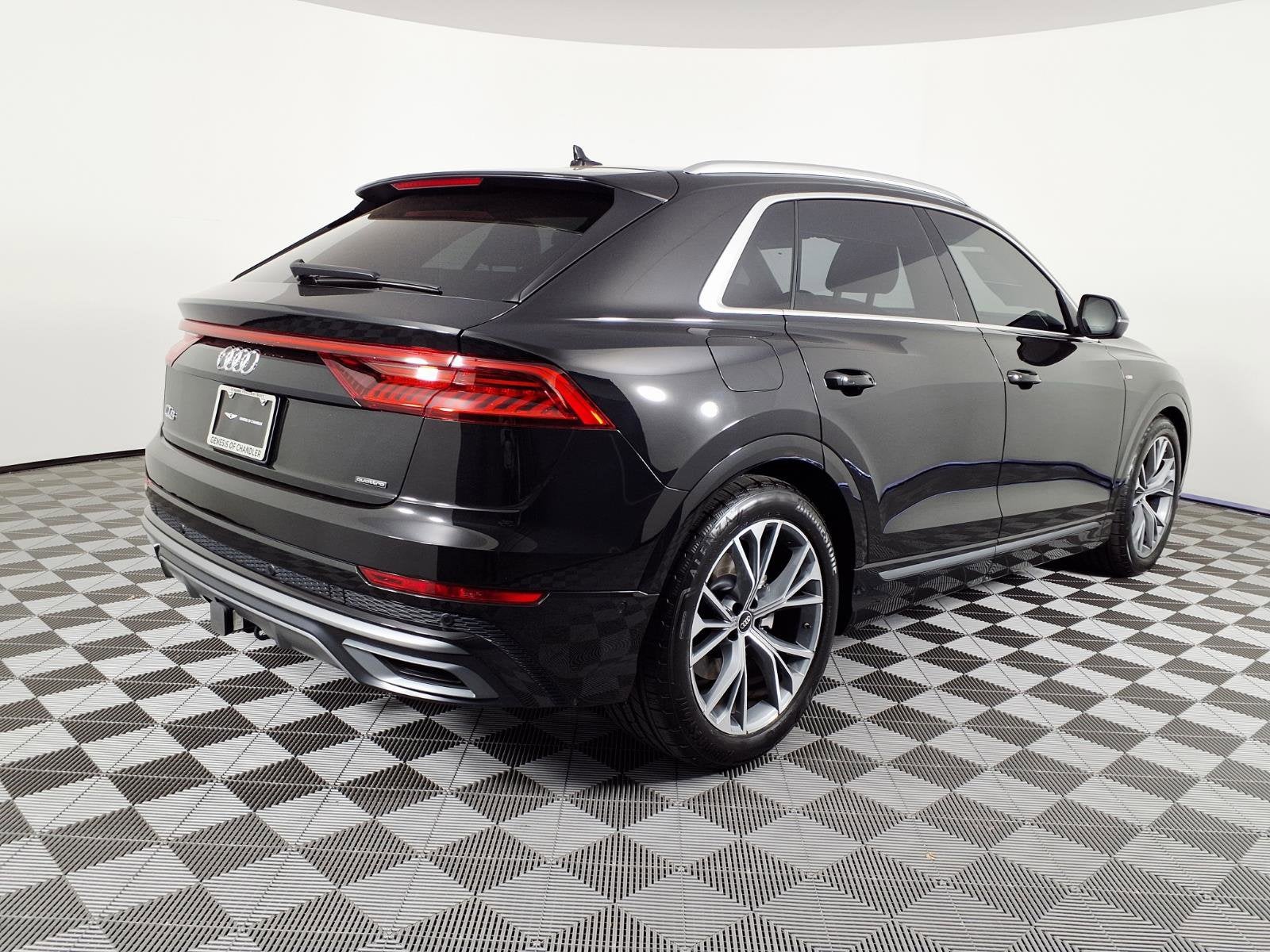 2023 Audi Q8 Prestige