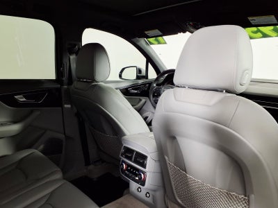 2019 Audi Q7 Prestige