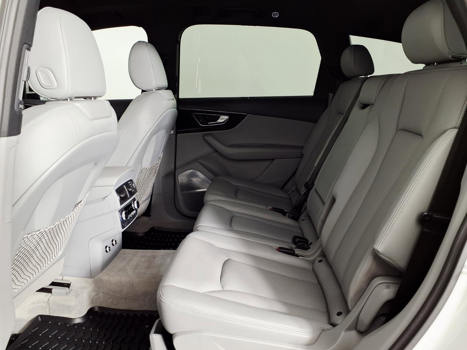 2019 Audi Q7 Prestige