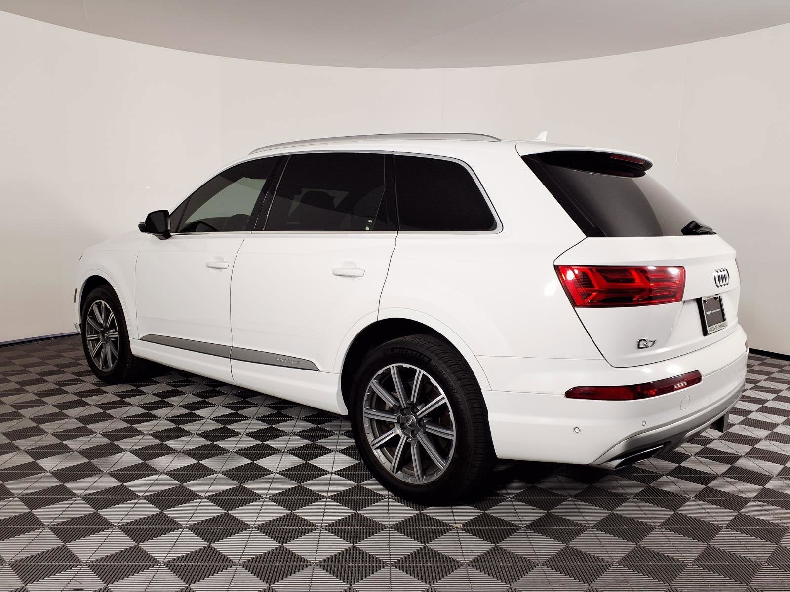 2019 Audi Q7 Prestige