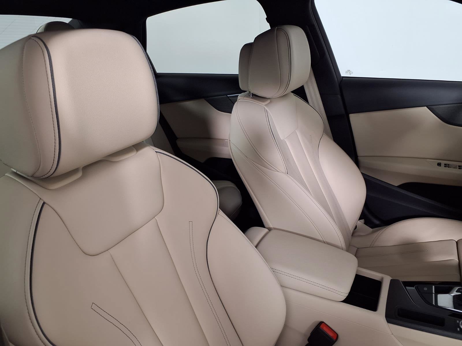 2023 Audi A4 Sedan S line Premium