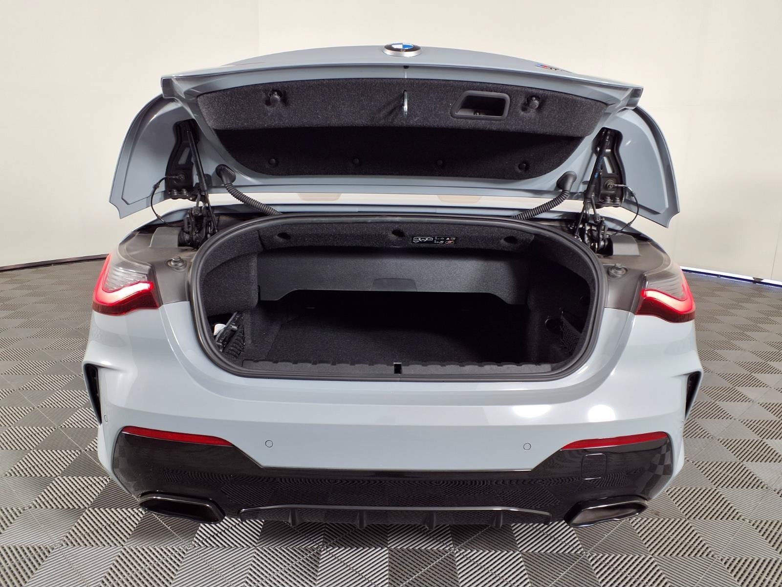 2023 BMW 4 Series M440i