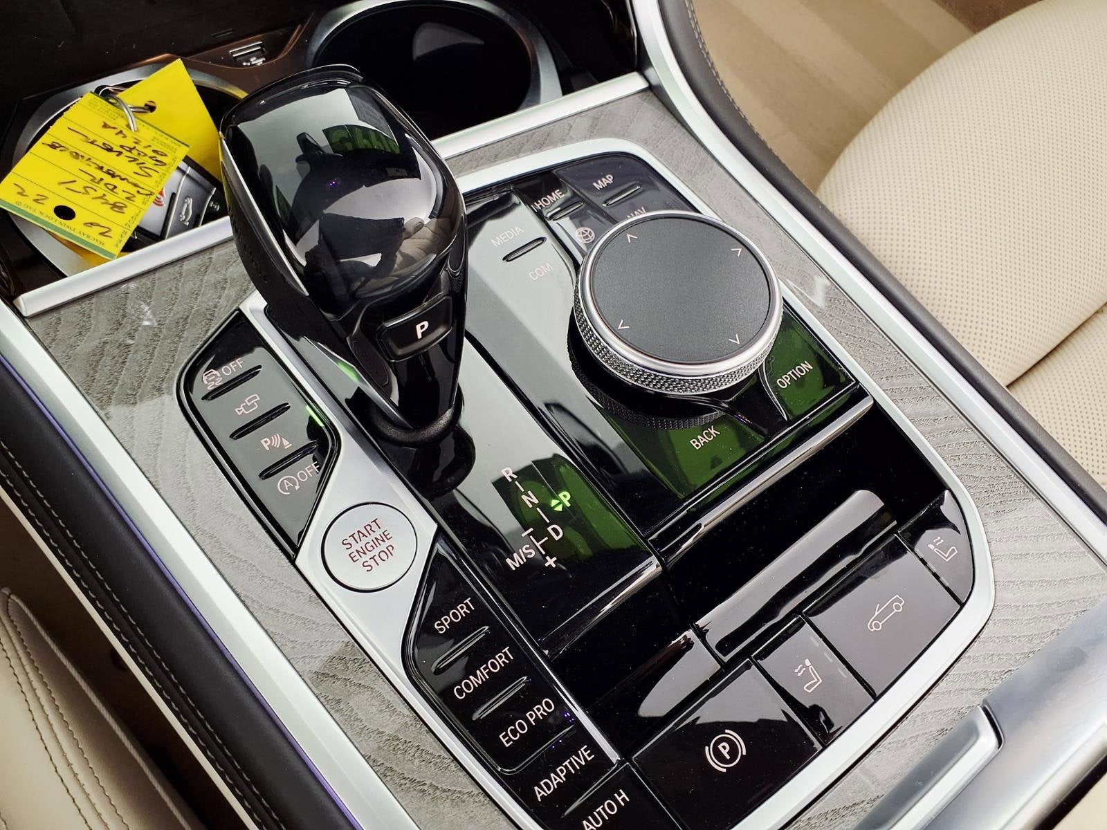 2022 BMW 8 Series 840i