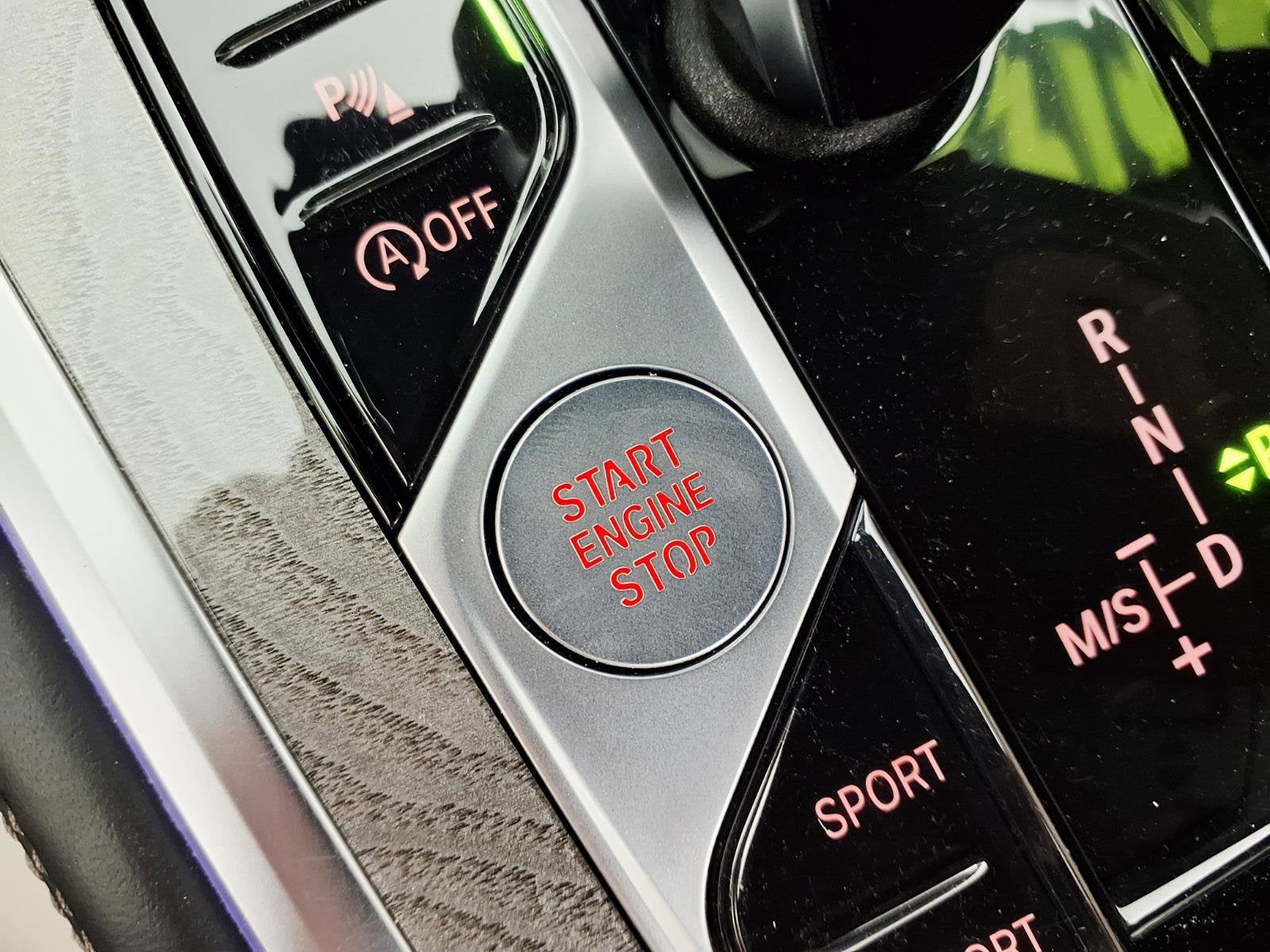 2022 BMW 8 Series 840i