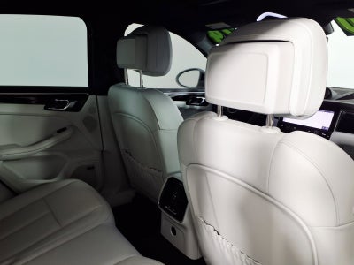 2024 Porsche Macan AWD