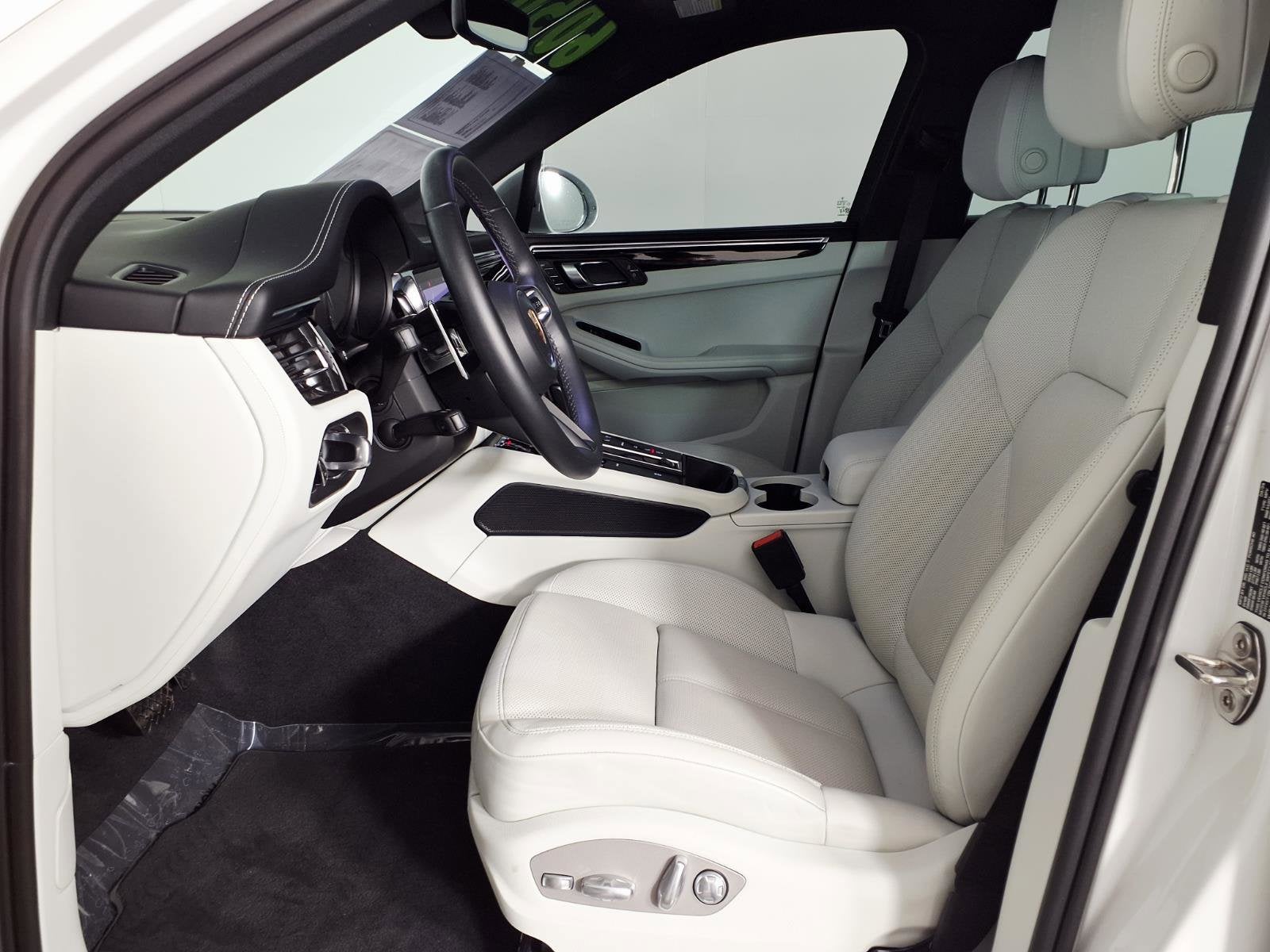 2024 Porsche Macan AWD
