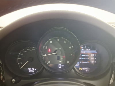 2024 Porsche Macan AWD