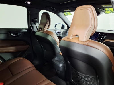 2021 Volvo XC60 Momentum