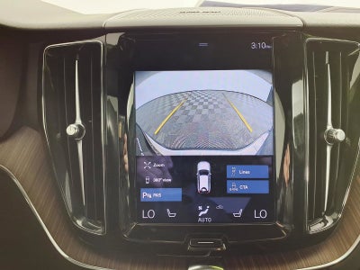 2021 Volvo XC60 Momentum